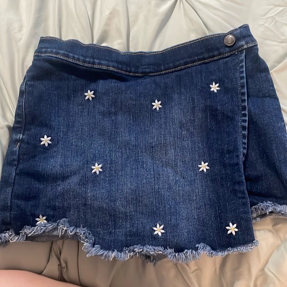 Girls size 16 true craft skort